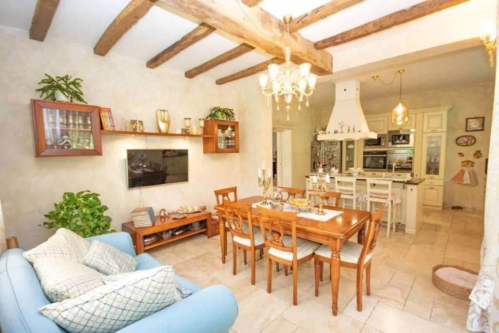 Villa Giulia Gragnola Casa vacanze